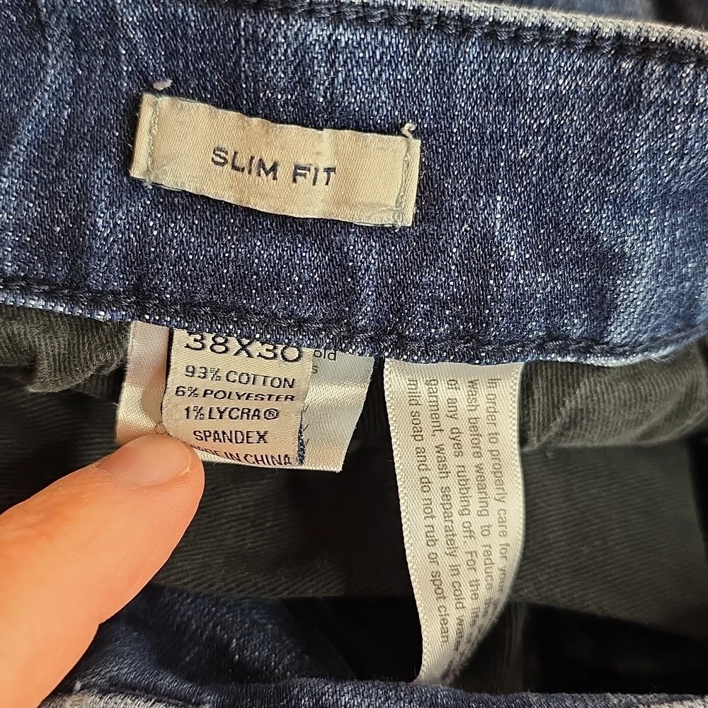 Joseph Abboud Blue Jeans with Distressed Details Size 38x30 Slim Fit AQ-1150